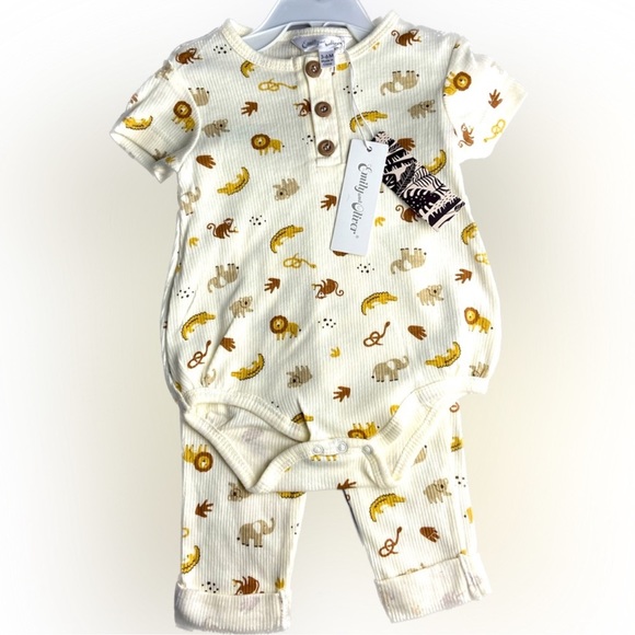 NWT 3 piece set lion, koalas, crocs, monkeys cute onesie matching leggings & hat - Picture 5 of 16